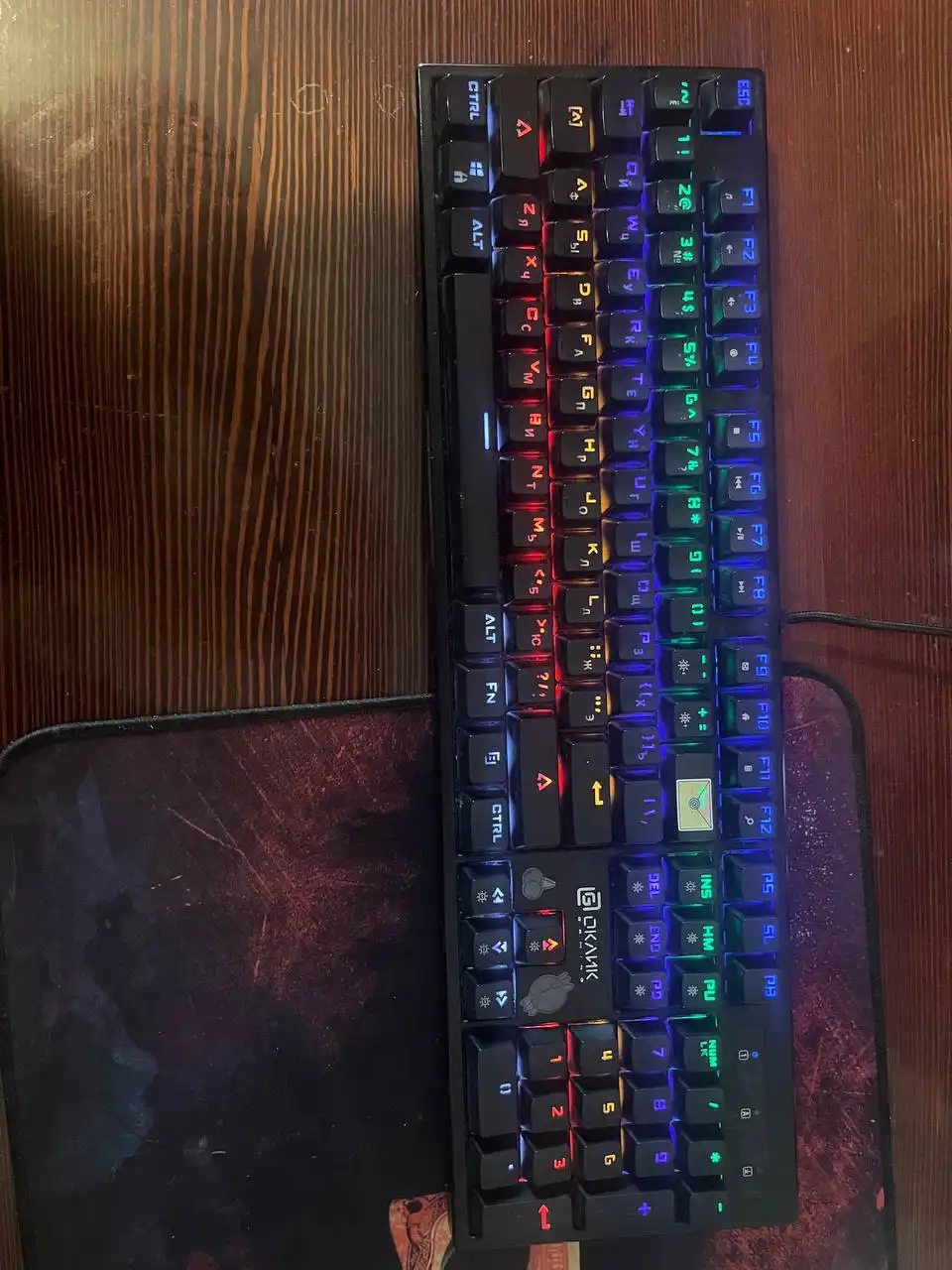 Продажа механической клавиатуры и наушников Razer