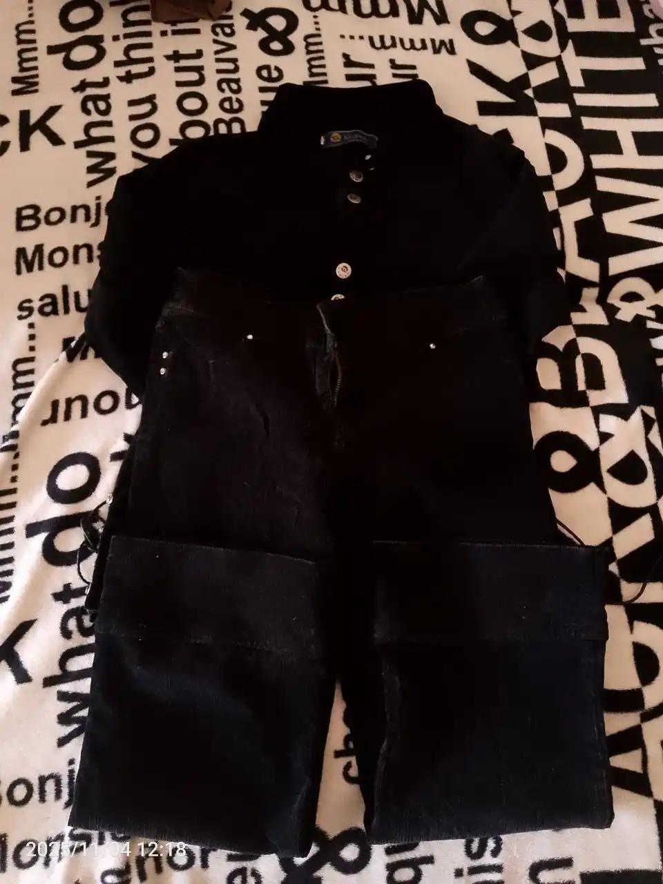 Продажа женской одежды и обуви