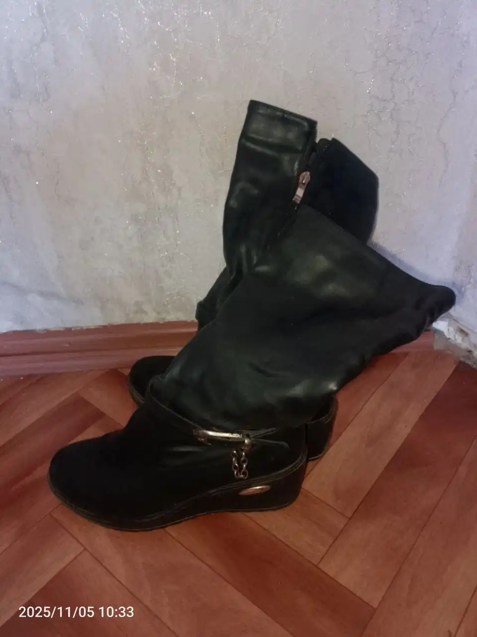 Продажа женской одежды и обуви