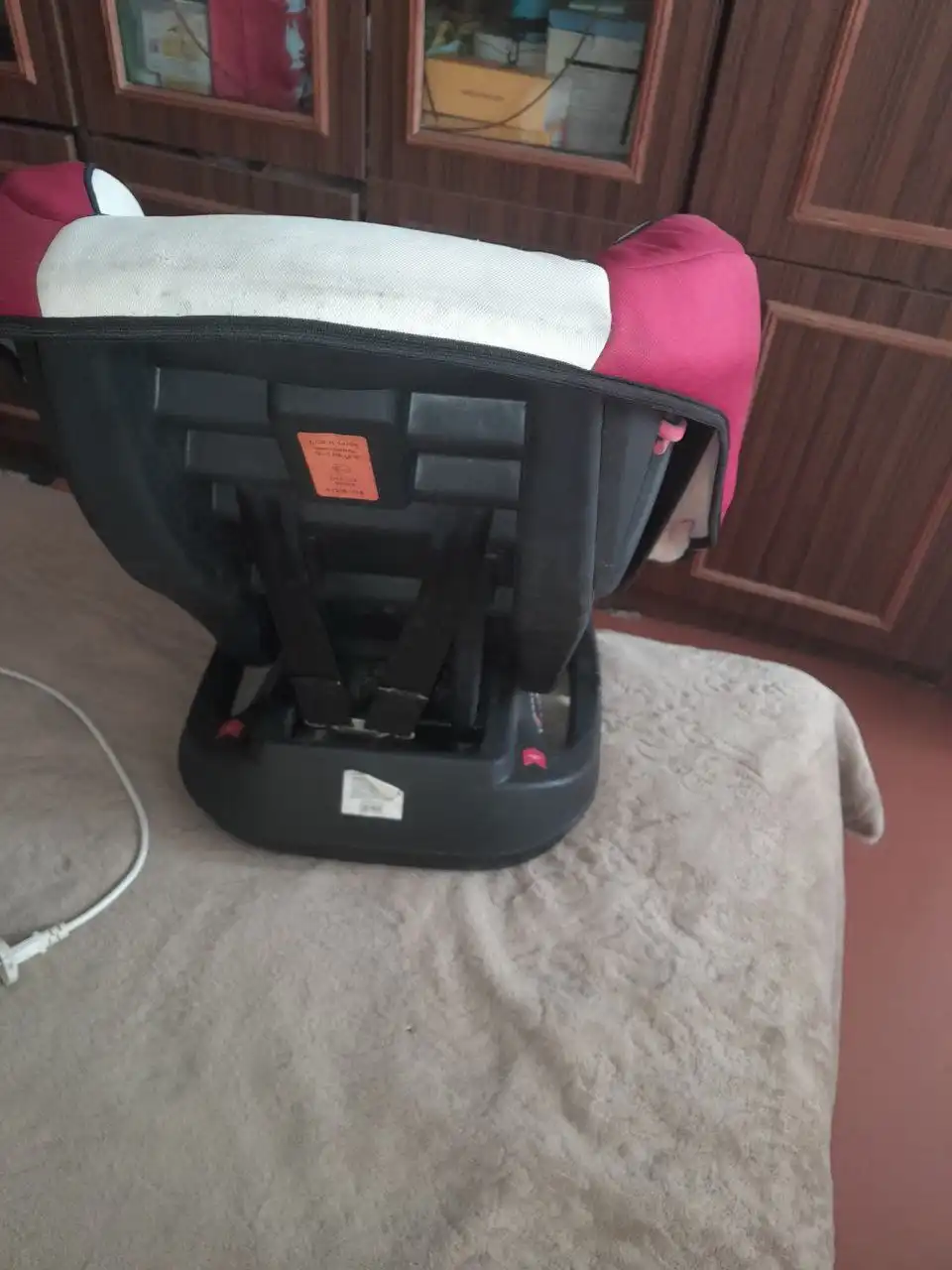 Продам автокресло