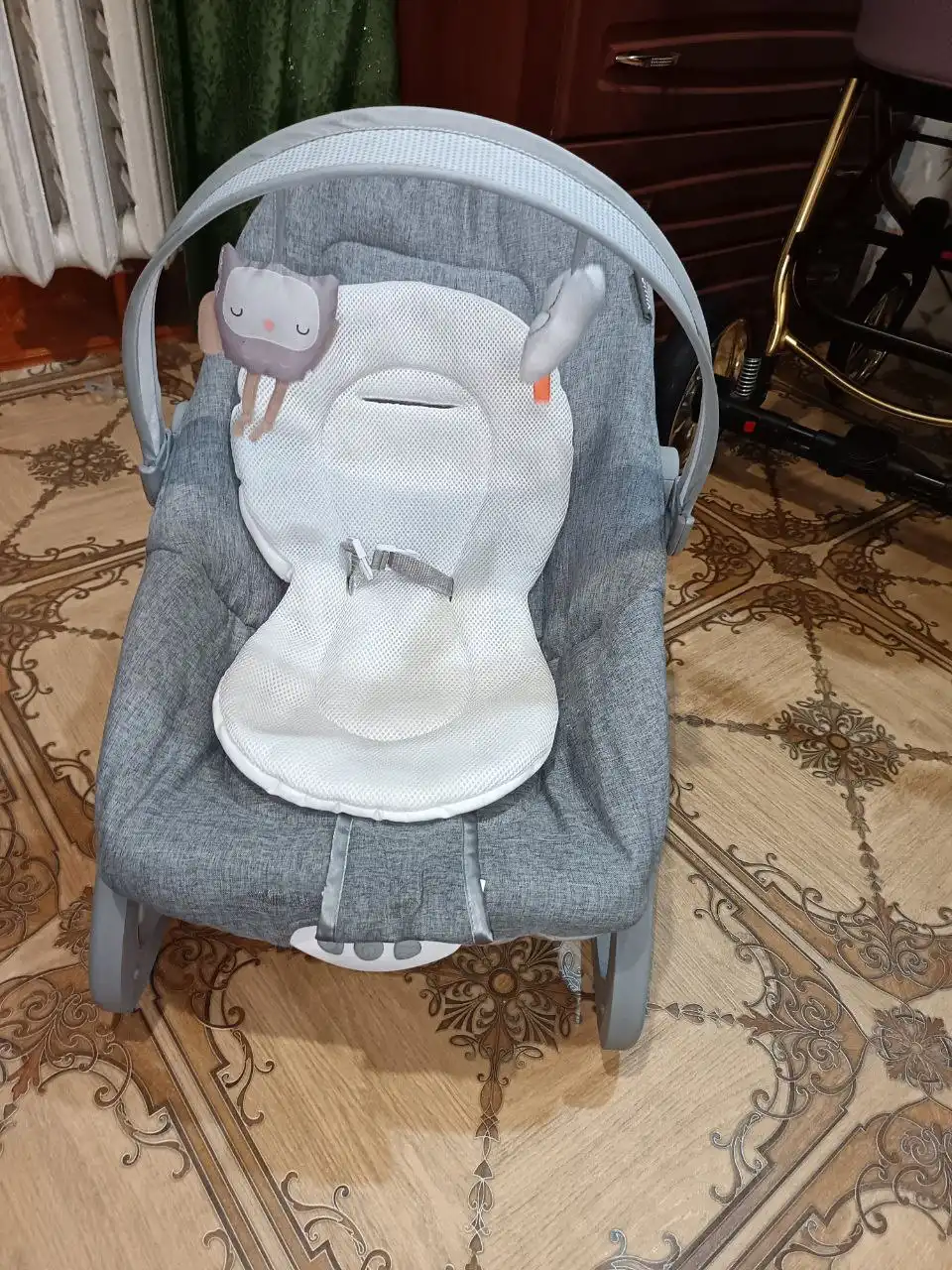 Продам шезлонг