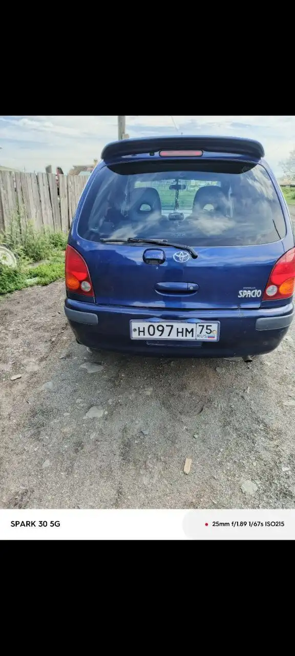 Продам Тойоту Королла Спасио 1998 года