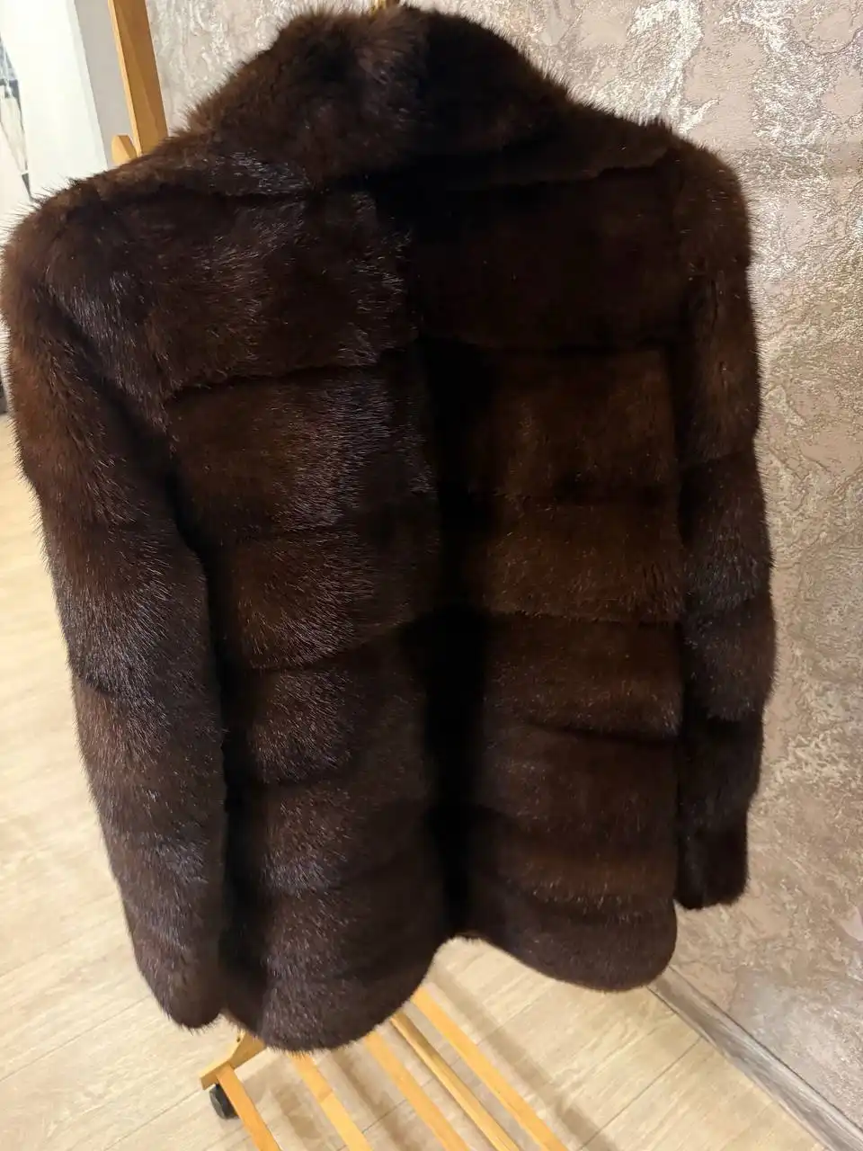 Шубы из песца и норки в отличном состоянии