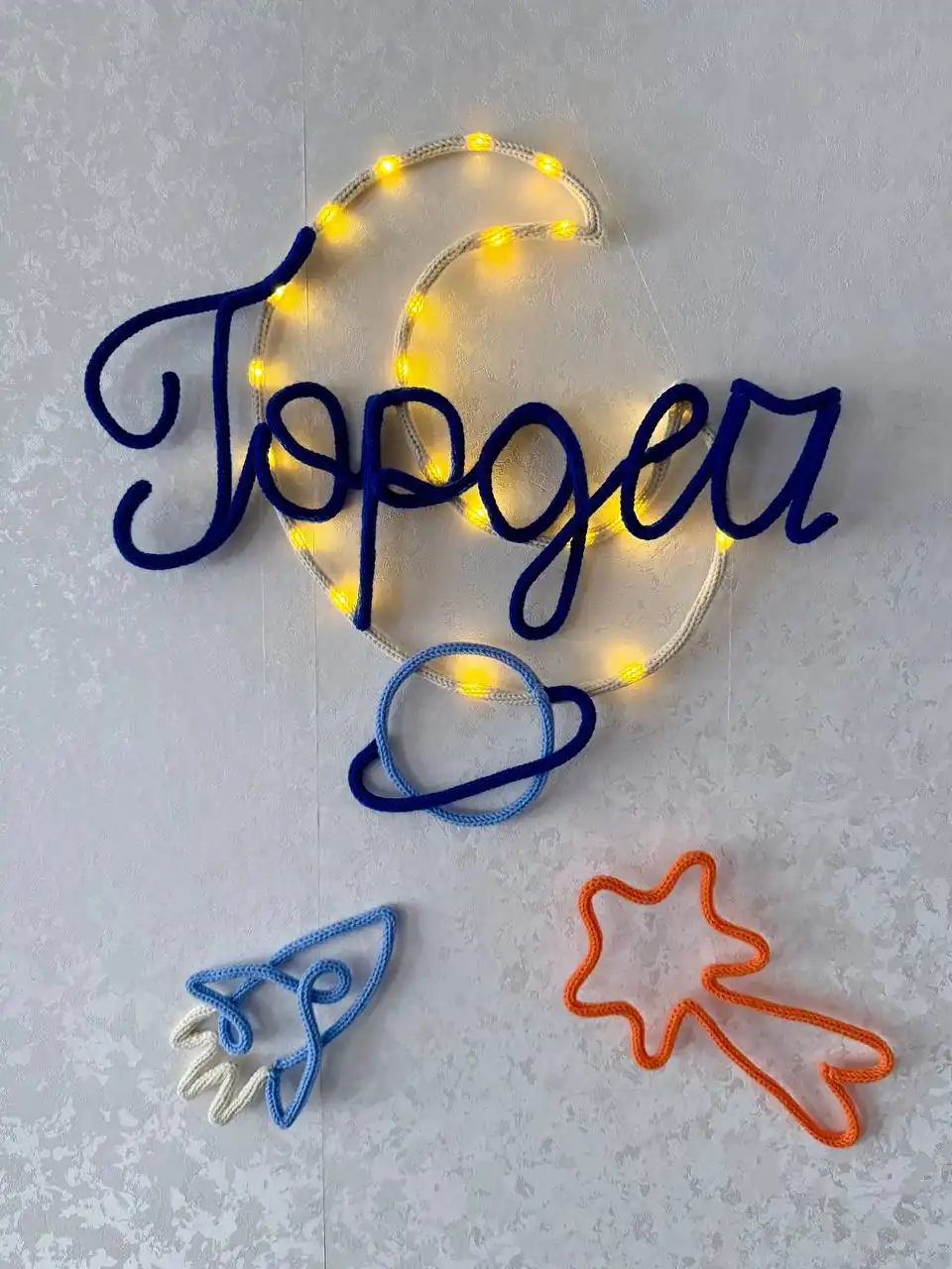 Оригинальные подарки ручной работы в технике трикотин