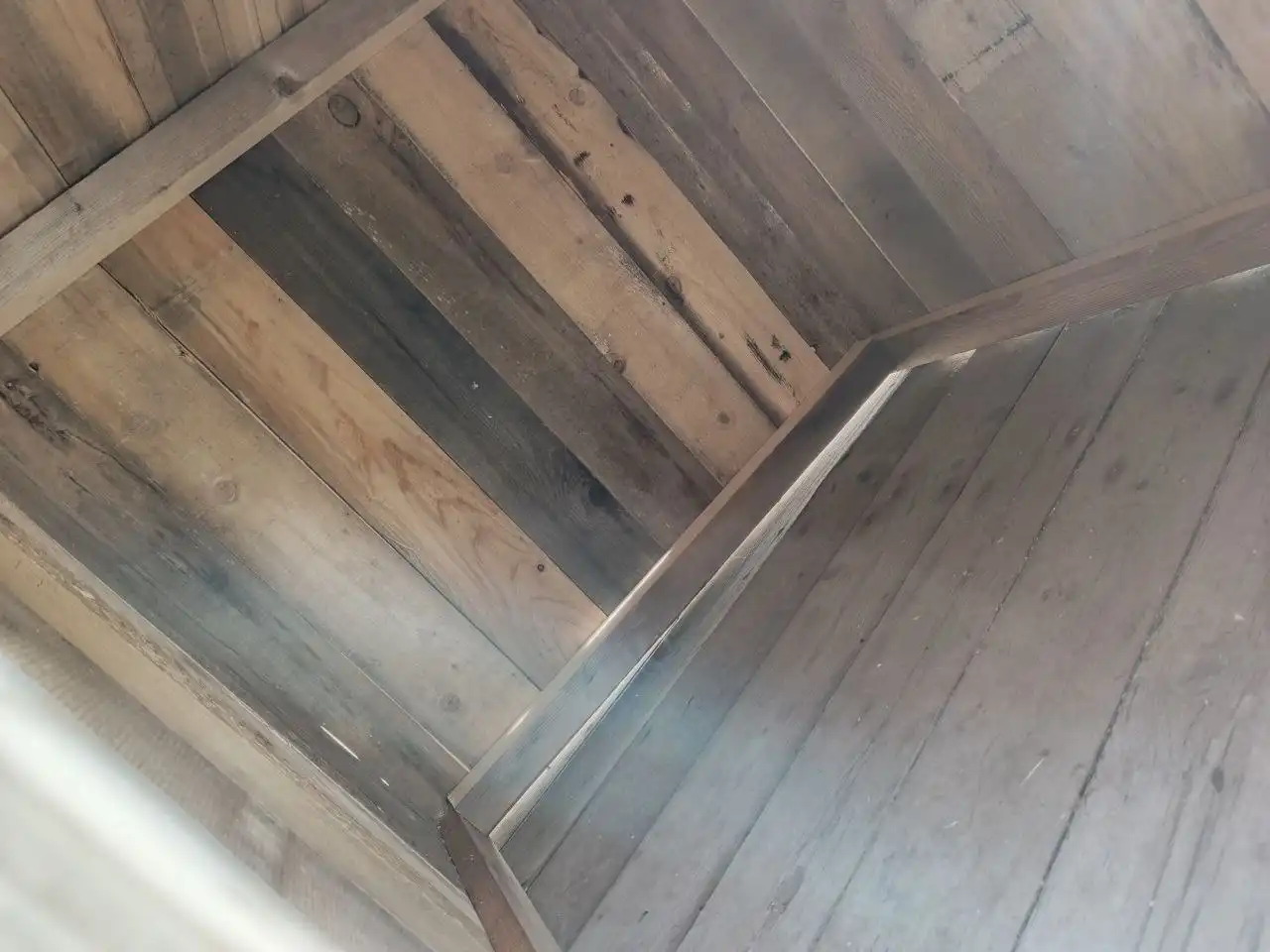 Продам будку для большой собаки