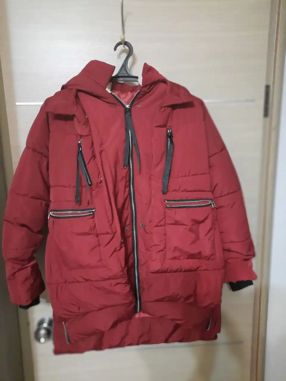 Продам зимний пуховик женский 48-50