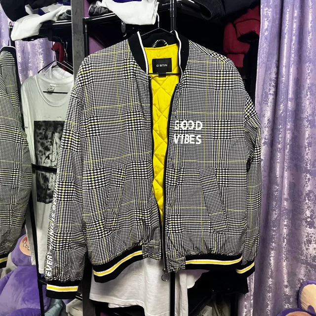 Подростковая куртка - частное объявление в Чита