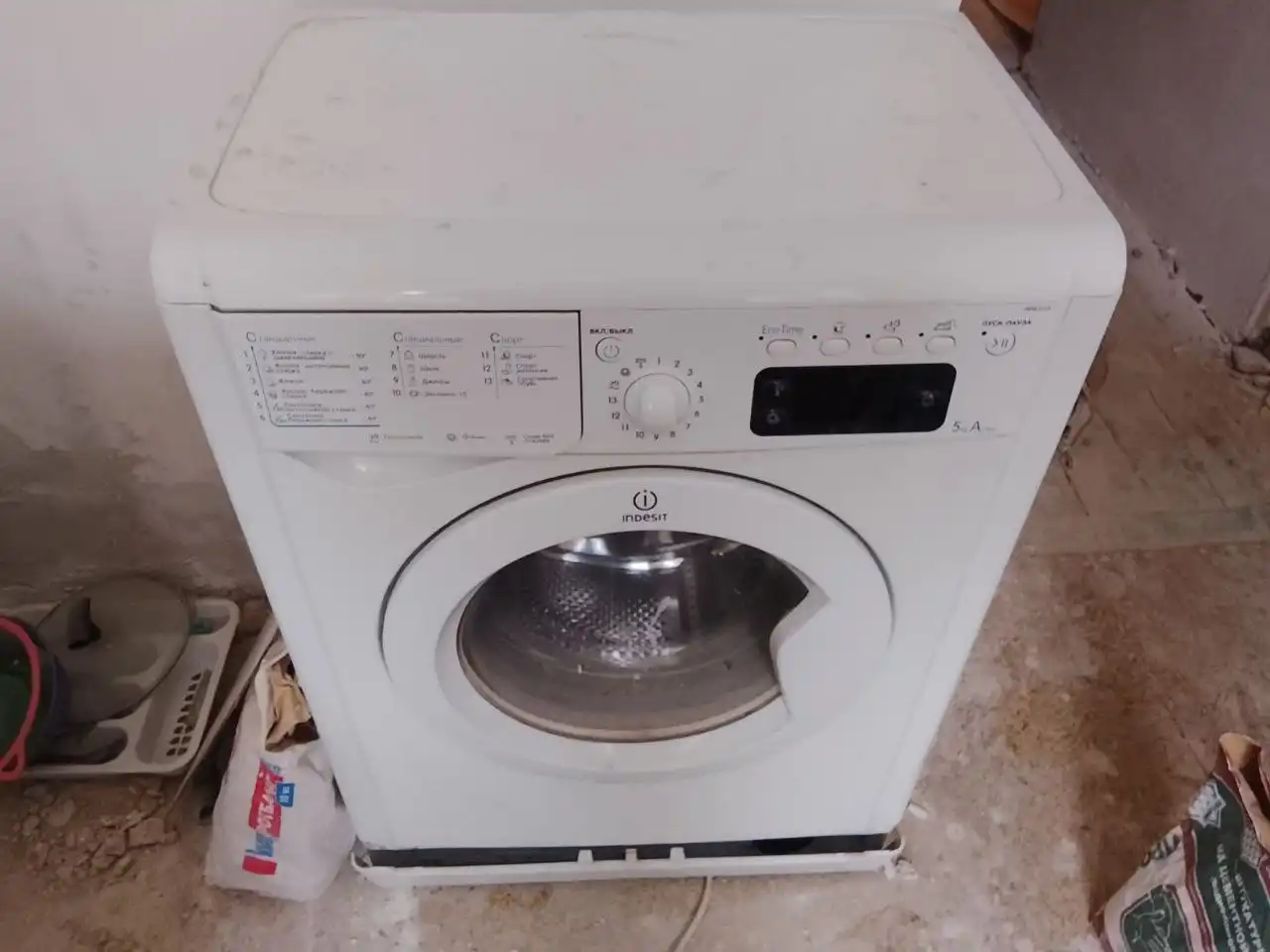 Продам стиральную машинку Индезит - Стиральные машины (Барахолка) в Чита