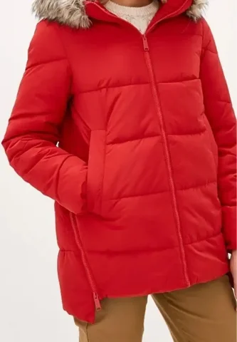 Женская зимняя куртка 42-44 размер - Часы в Чита