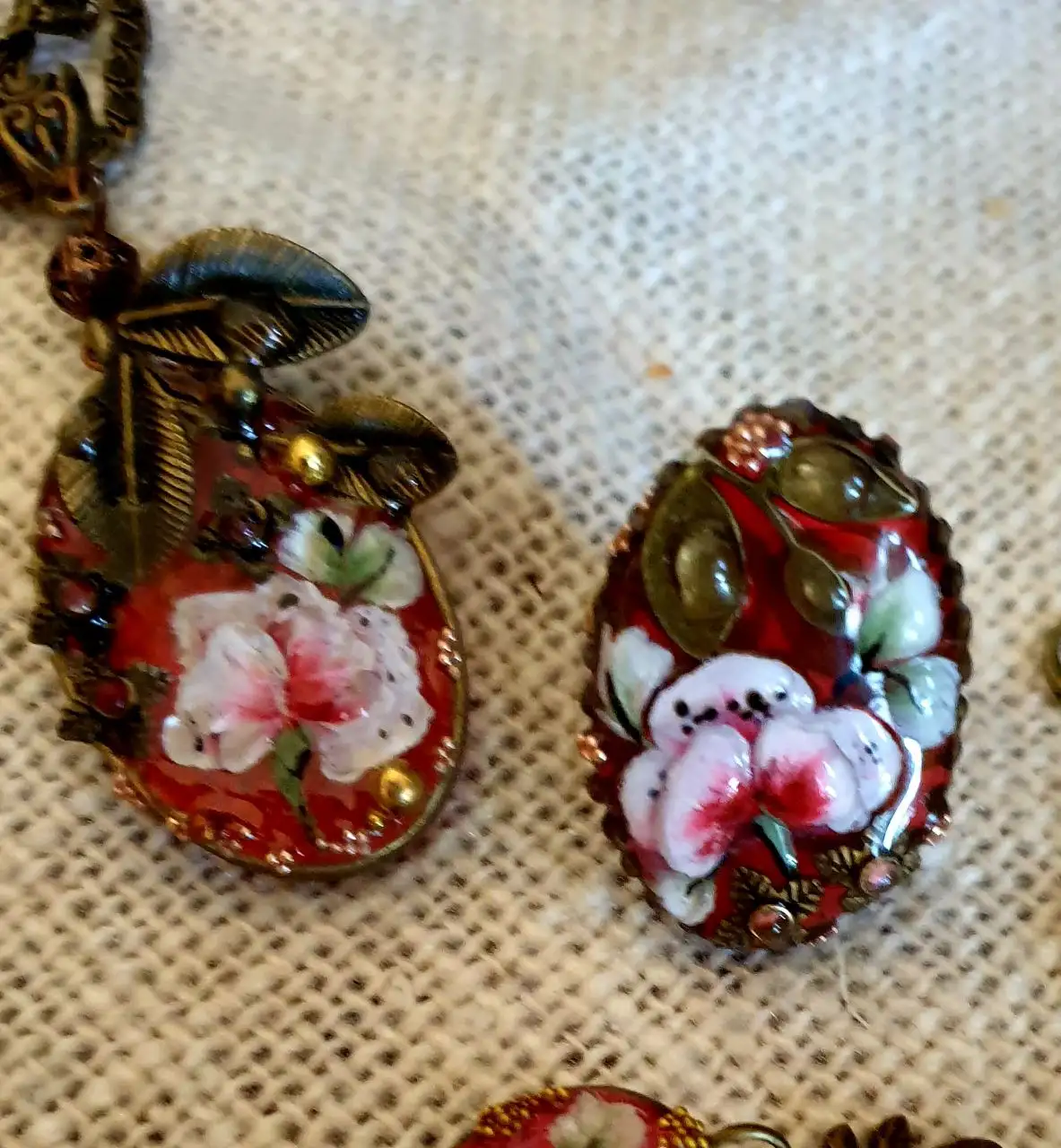 Комплект украшений ручной работы "Аленький цветочек" из смолы - Украшения ручной работы (Барахолка) в Чита