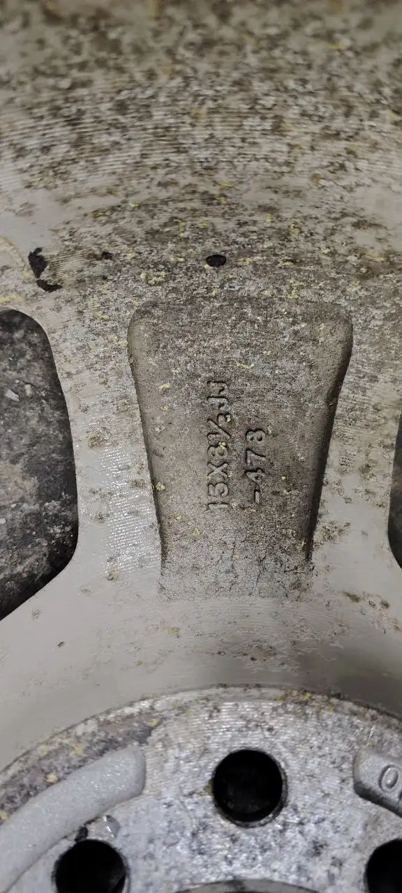 Продажа автомобильных дисков R15 - Автомобильные диски (Запчасти) в Чита