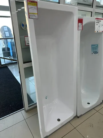 Уценка акриловой ванны с каркасом - Ворота в Чита