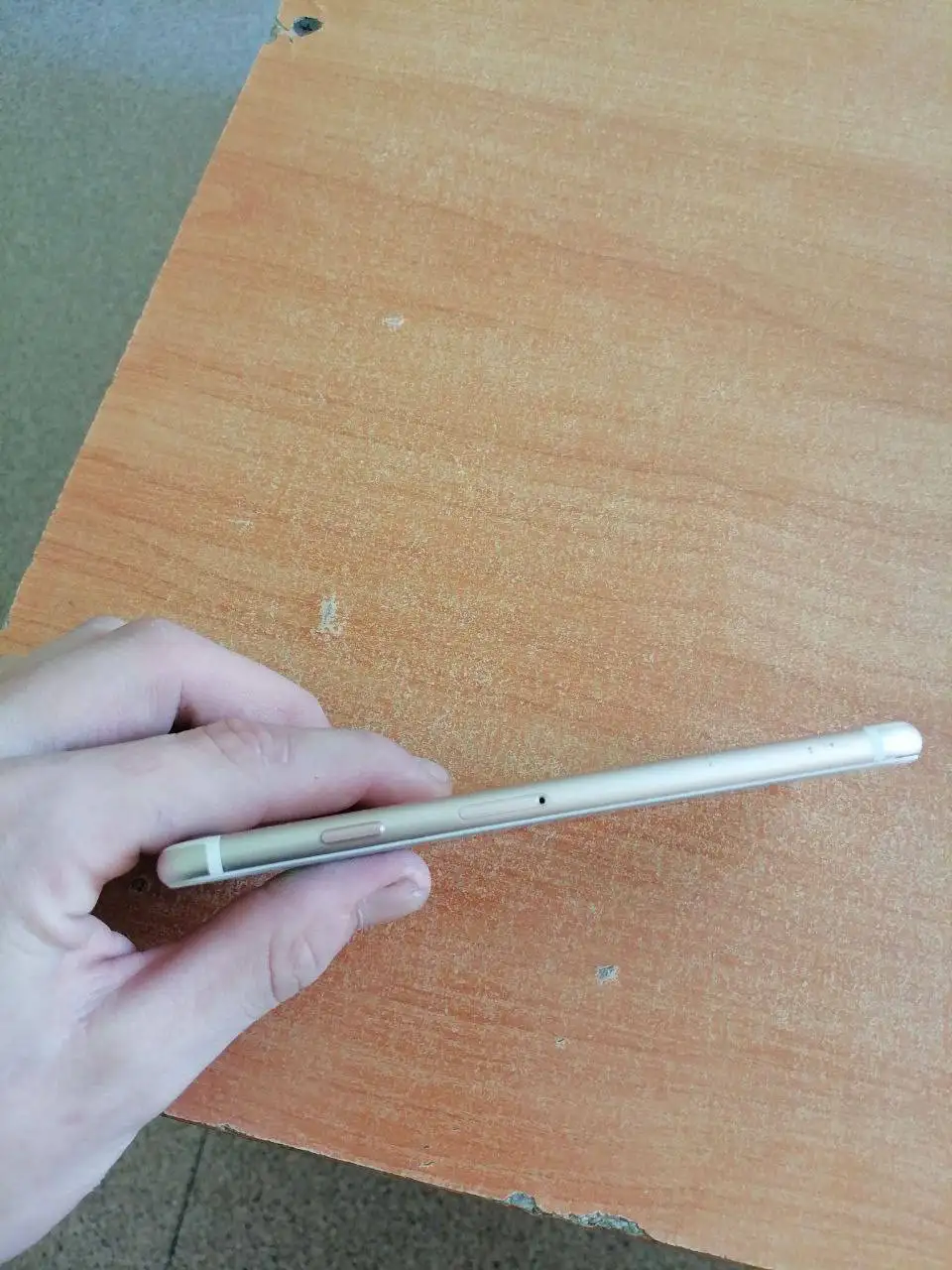 Обмен iPhone 6s на более новую модель - Смартфоны и телефоны (Электроника) в Чита