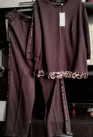 Новый нарядный костюм на любую фигуру - Спортивная одежда в Чита