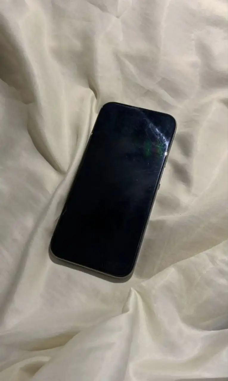 Продам iPhone 15 Pro 128ГБ Natural Titanium - Смартфоны (Электроника) в Чита