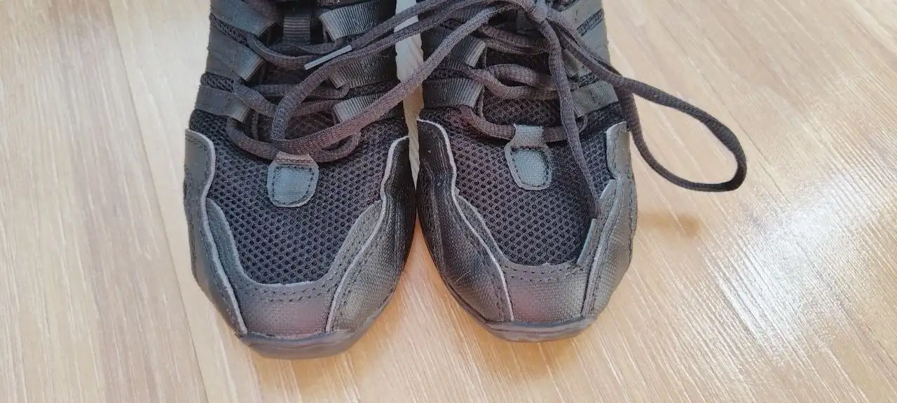 Новые джазовки 35 размер Dolphin - Обувь (Одежда) в Чита