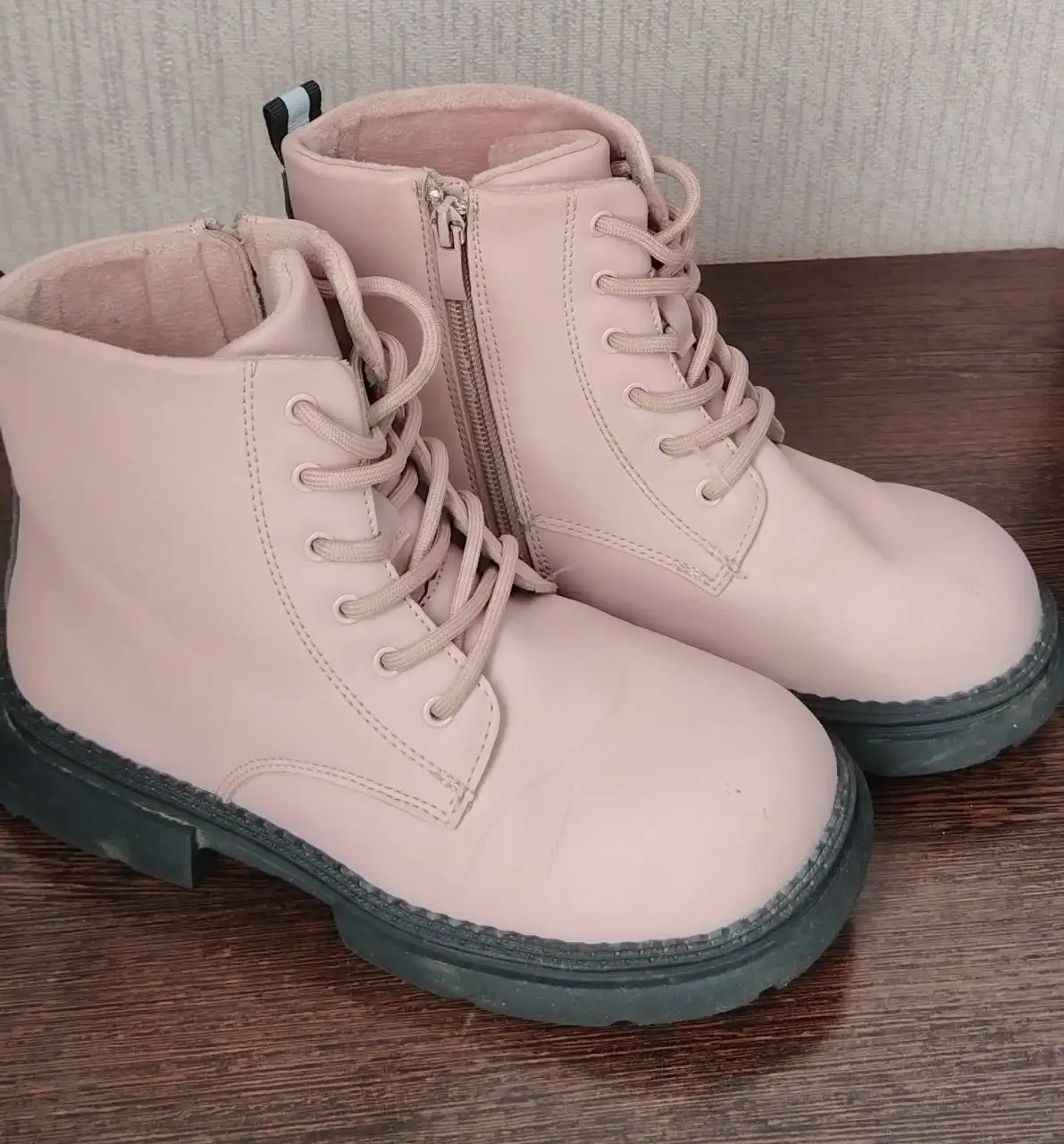 Демисезонные ботинки для девочки 34 размера - Обувь (Одежда) в Чита