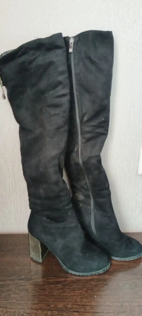 Зимние ботфорты размер 37 - Обувь (Одежда) в Чита