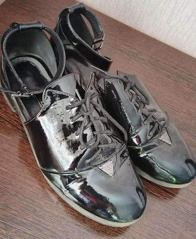 Лоферы размер 37 в отличном состоянии - Взрослая одежда в Чита