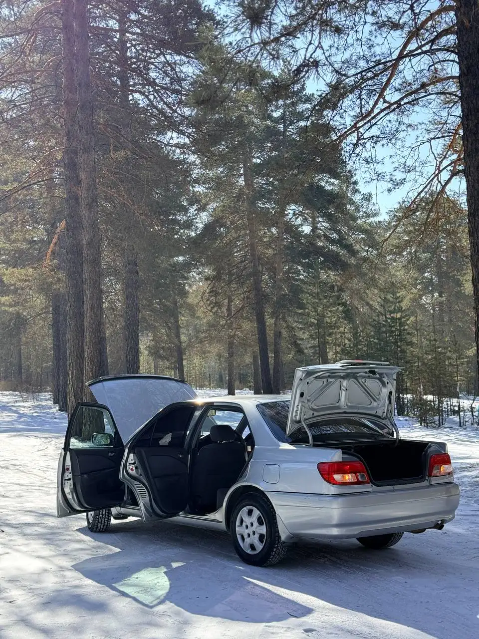 Toyota в музейном состоянии 2001 года - Авто в Чита