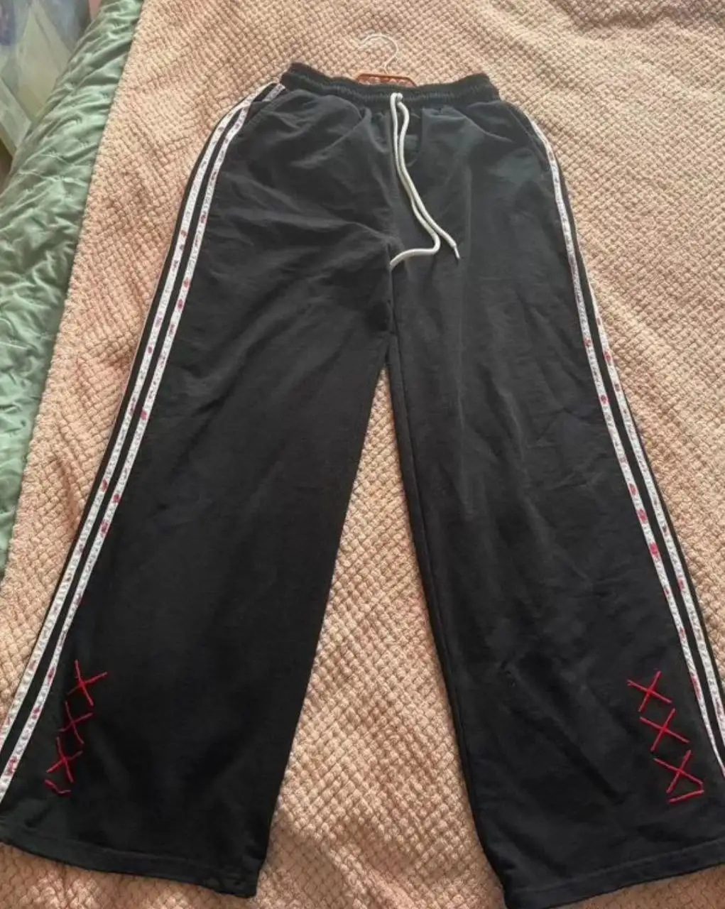 Продажа штанов Adidas - Штаны/Брюки (Одежда) в Чита