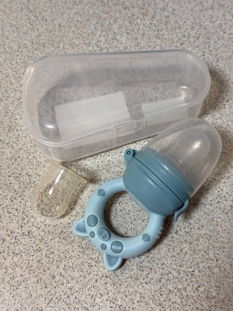 Новый ниблер для прикорма с дополнительной насадкой - Аксессуары для кормления (Товары для детей) в Чита