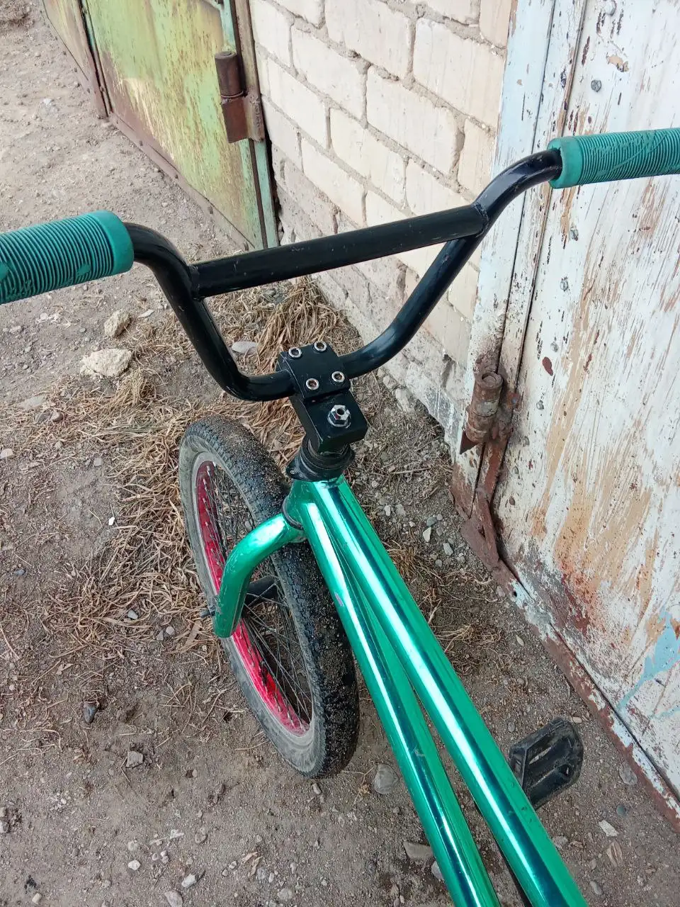 Продам BMX велосипед с новыми деталями - Велосипеды (Хобби и отдых) в Чита