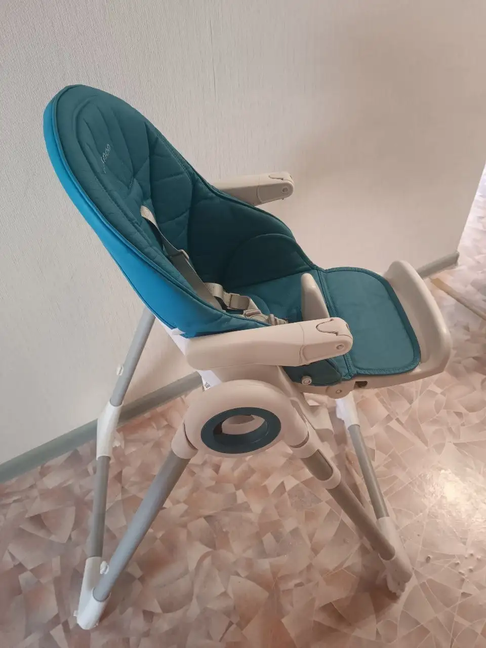 Стульчик для кормления с регулировкой - Мебель для детей (Товары для детей) в Чита