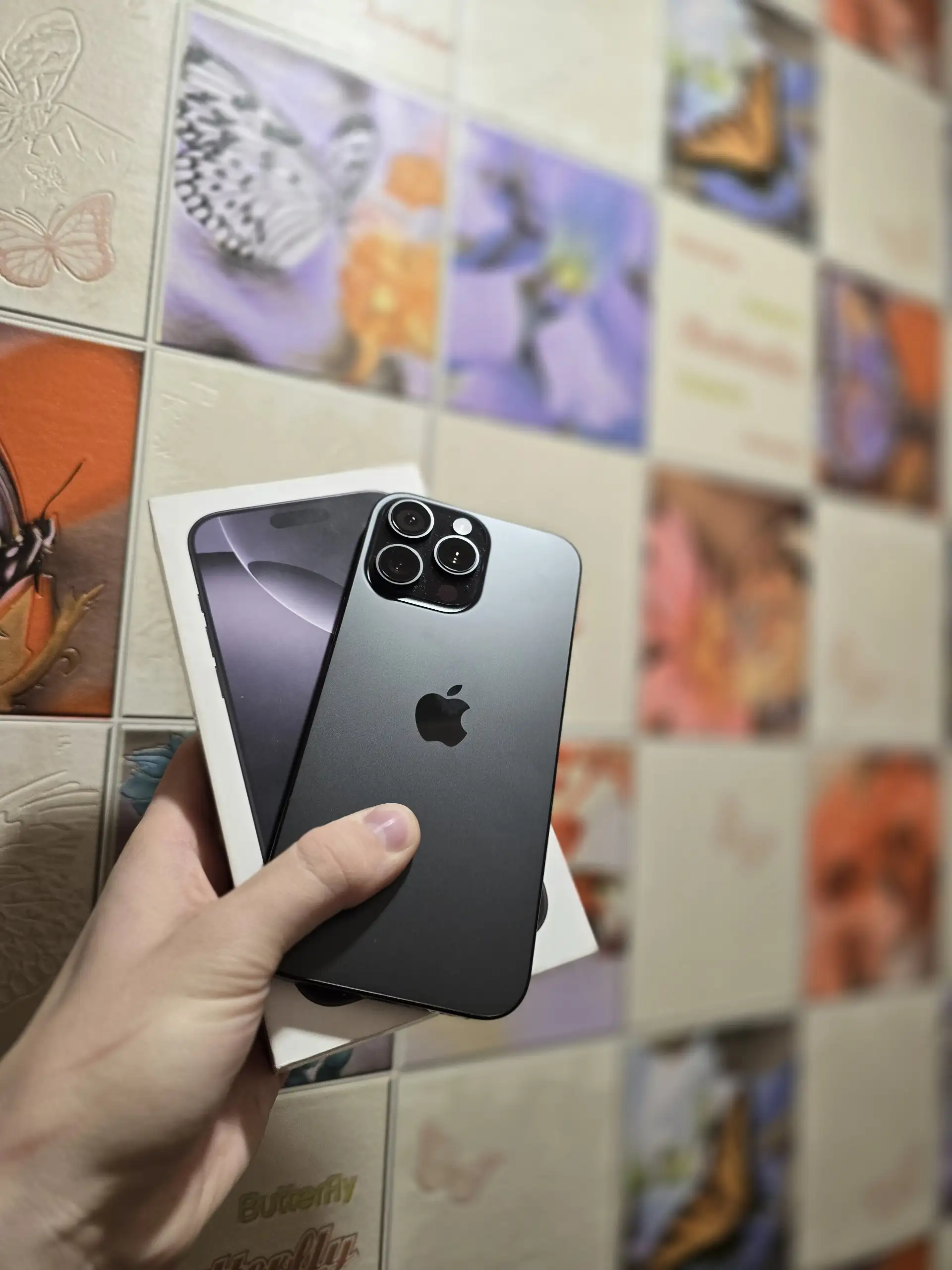 Продам iPhone 17 Pro и 16 Pro Max на гарантии - Смартфоны (Электроника) в Чита