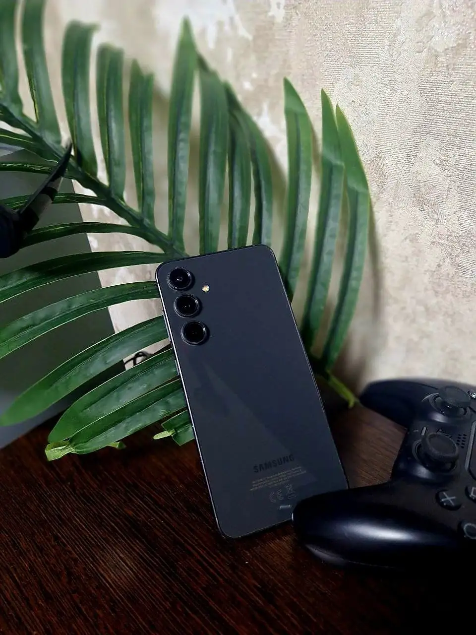 Продам телефон Samsung Galaxy S24 FE - Телефоны (Электроника) в Чита
