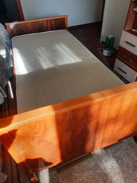 Односпальная кровать с ортопедическим матрасом - Ювелирные изделия в Чита