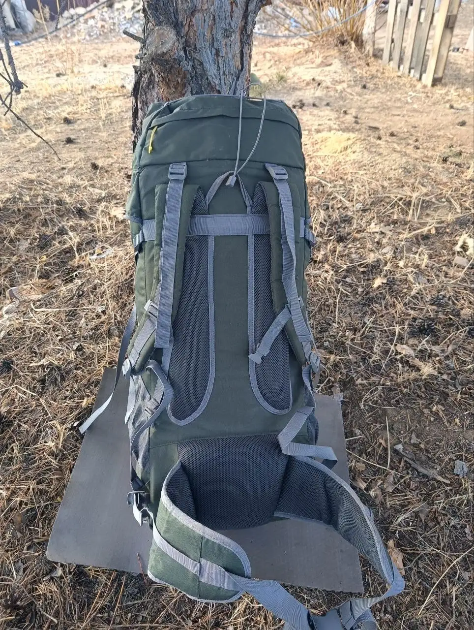 Продам рюкзак 80 л с дождевым чехлом - Туристическое снаряжение (Хобби и отдых) в Чита