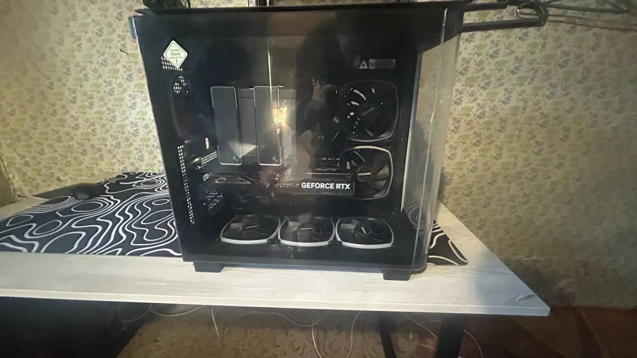 Компьютер с процессором AMD Ryzen 7 7700 и видеокартой MSI GeForce RTX 5070 - Компьютеры и комплектующие (Электроника) в Чита