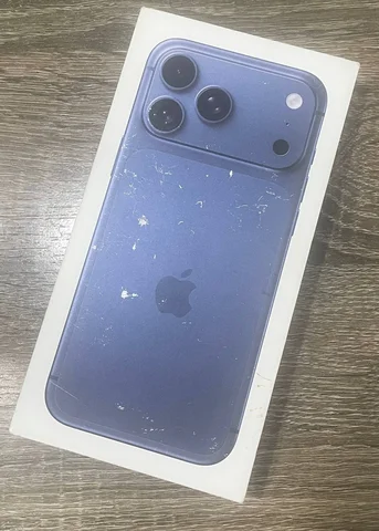 Продам iPhone 17 Pro Max 256 ГБ синий - Смартфоны в Чита