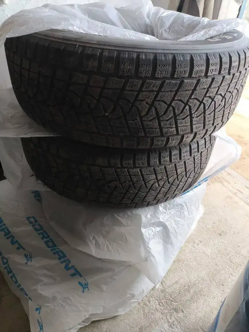 Продам комплект всесезонной резины на R17 Triangle - Шины и диски (Авто) в Чита