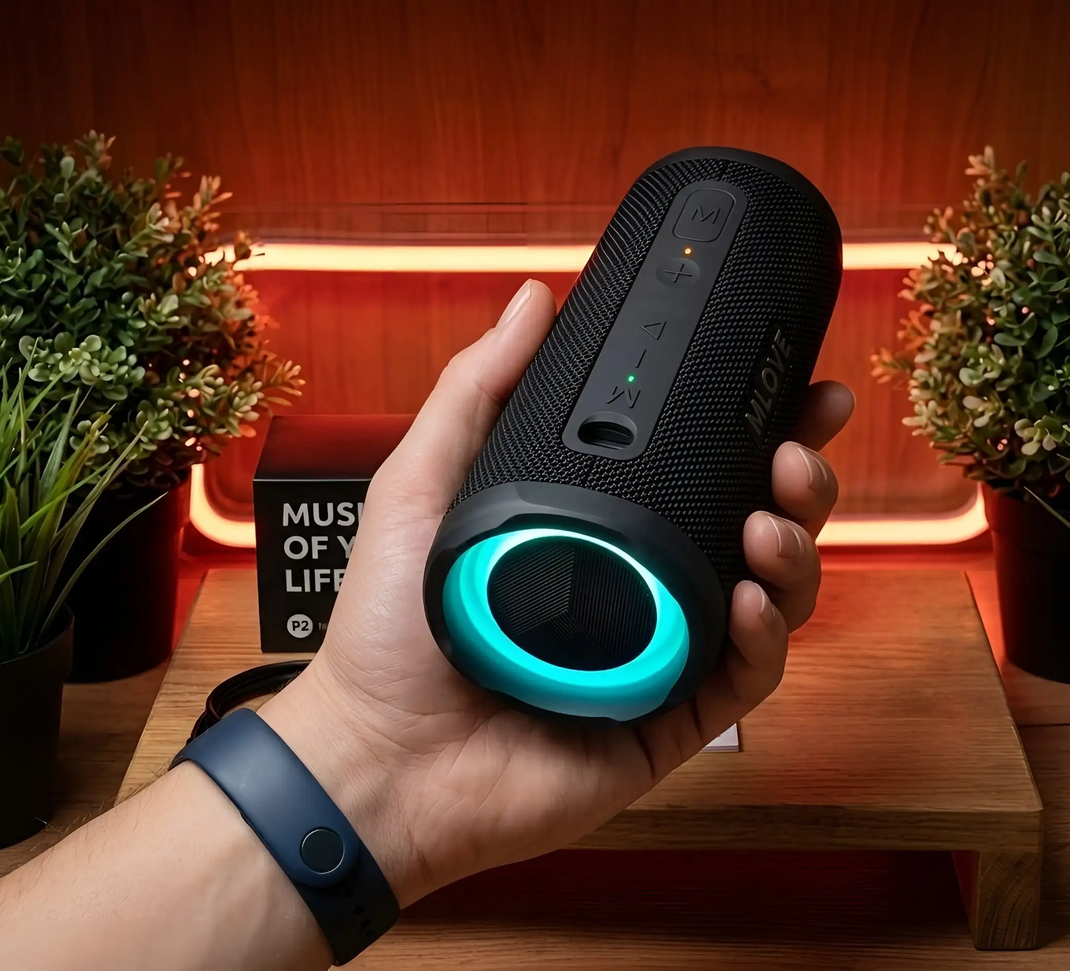 Портативная колонка MLOVE P2 (Mifa) Новая с защитой IPX7 - Аудиотехника (Электроника) в Чита