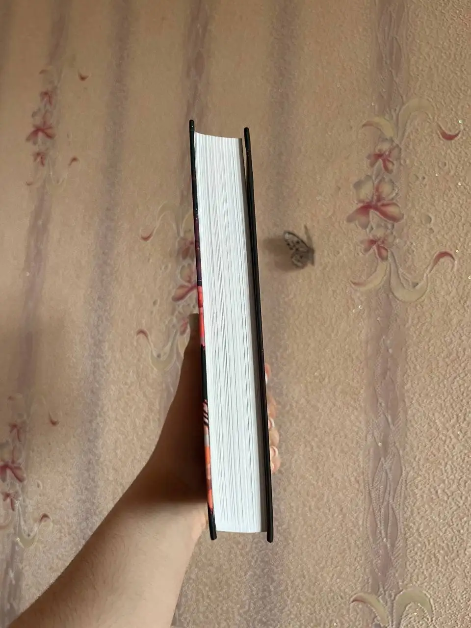 Продам книгу в хорошем состоянии - Хобби и отдых в Чита