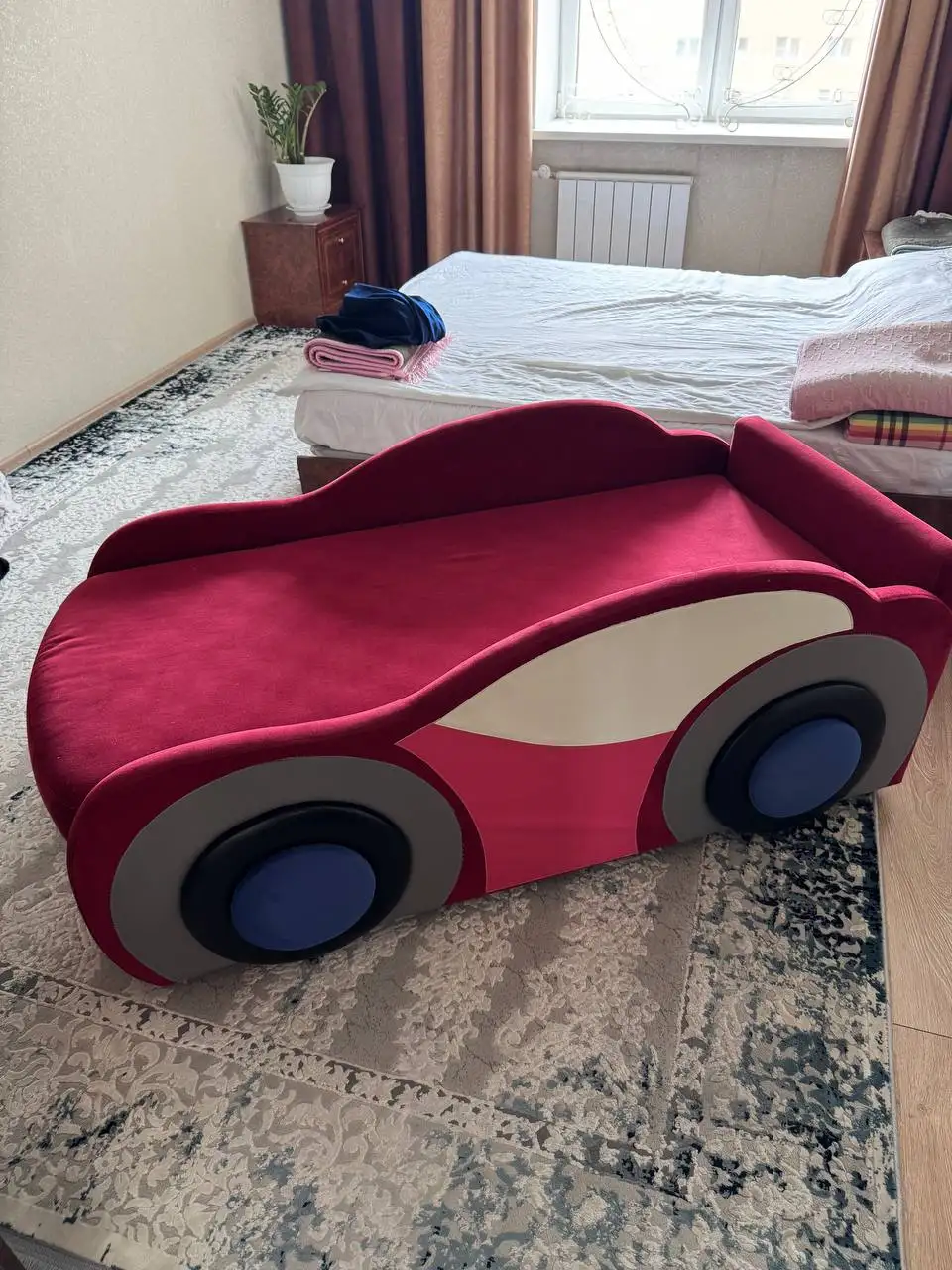 Детский диван-кровать, кресло-диван, подставка для цветов - Мебель (Для дома и дачи) в Чита