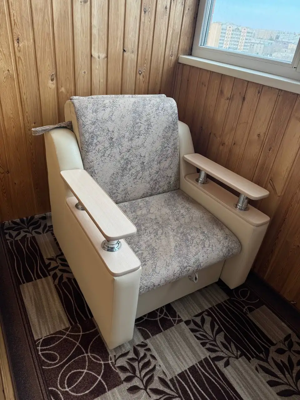 Детский диван-кровать, кресло-диван, подставка для цветов - Мебель (Для дома и дачи) в Чита