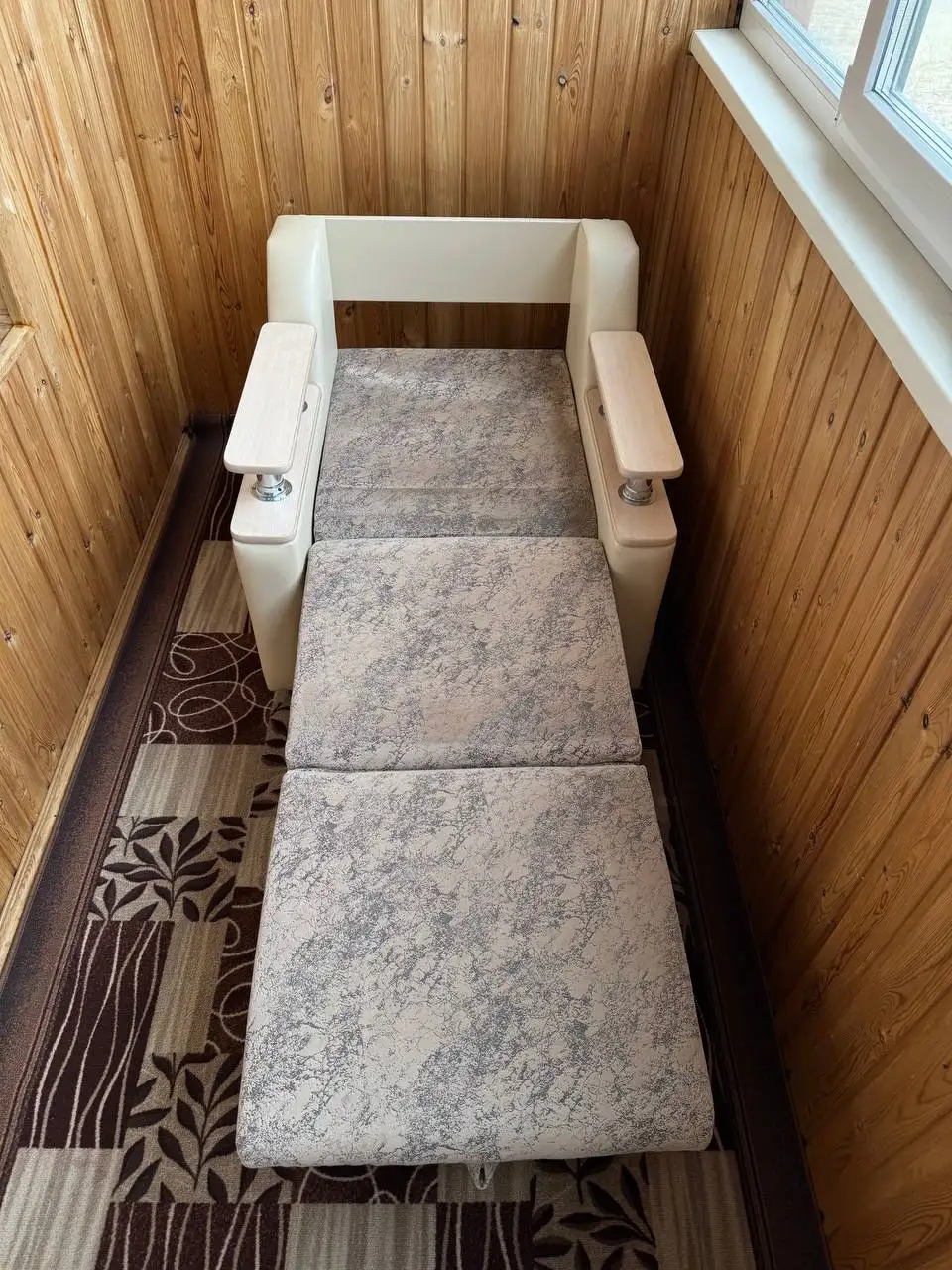 Детский диван-кровать, кресло-диван, подставка для цветов - Мебель (Для дома и дачи) в Чита