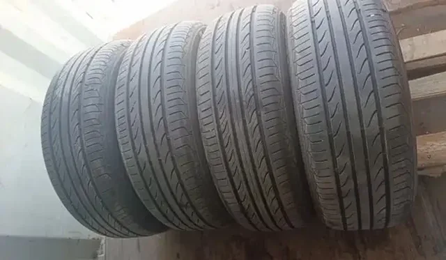 Продам летнюю резину в отличном состоянии - Легковые авто в Чита