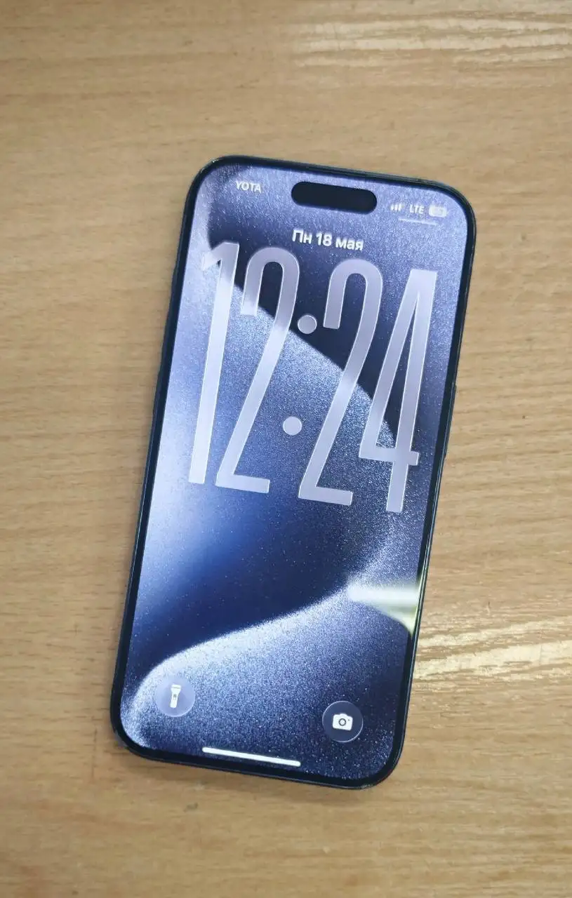 iPhone 15 Pro 100/256 с замененным экраном, обмен на авто-мототехнику - Смартфоны и аксессуары (Электроника) в Чита