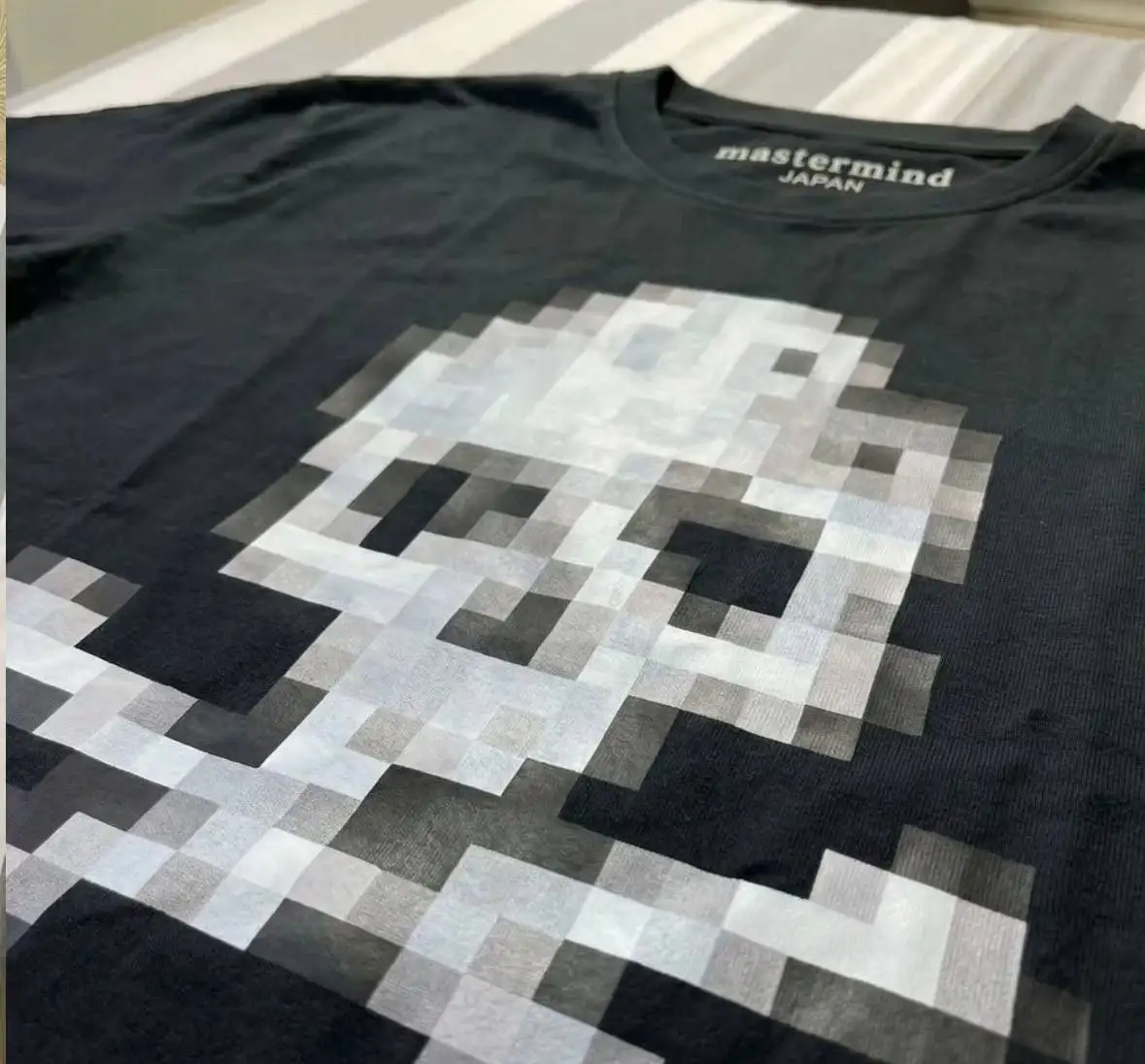 Футболка Mastermind Pixel - Футболки (Одежда) в Чита