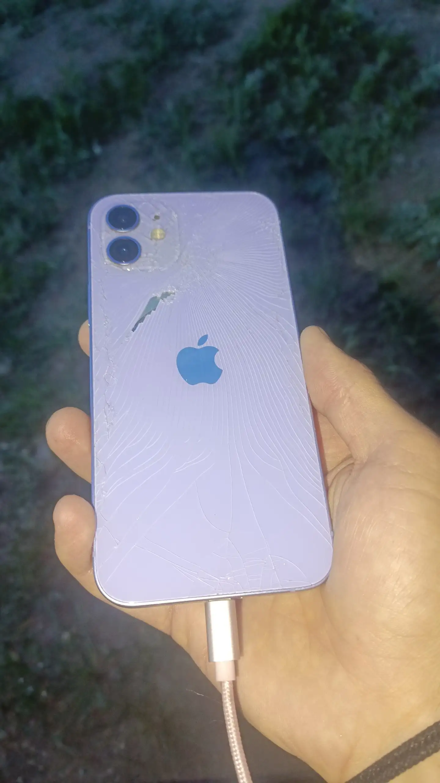 iPhone 12 и iPhone SE 2022 - Смартфоны (Электроника) в Чита