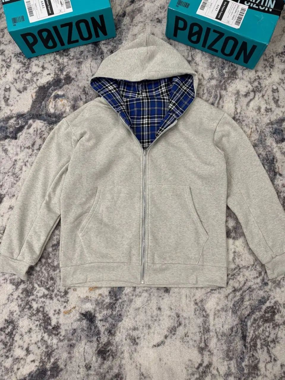 Толстовка Burberry серая - Верхняя одежда (Одежда) в Чита