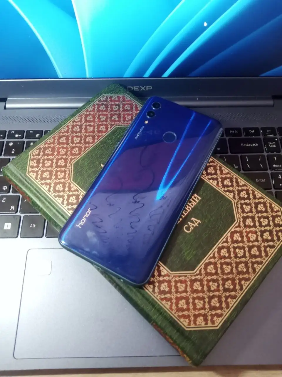 Продам смартфон Honor 10 lite - Смартфоны (Электроника) в Чита