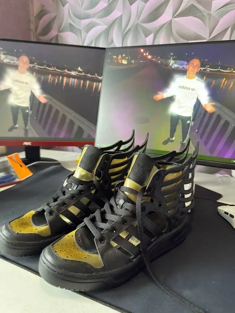 Adidas Jeremy Scott cutout - натуральная косметика в Чита