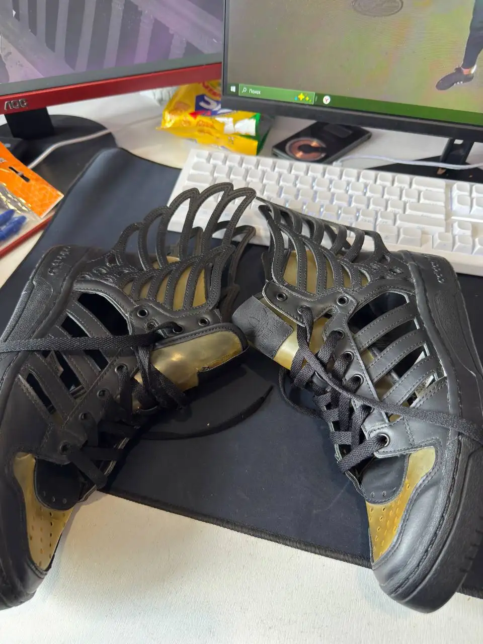 Adidas Jeremy Scott cutout - Обувь (Одежда) в Чита