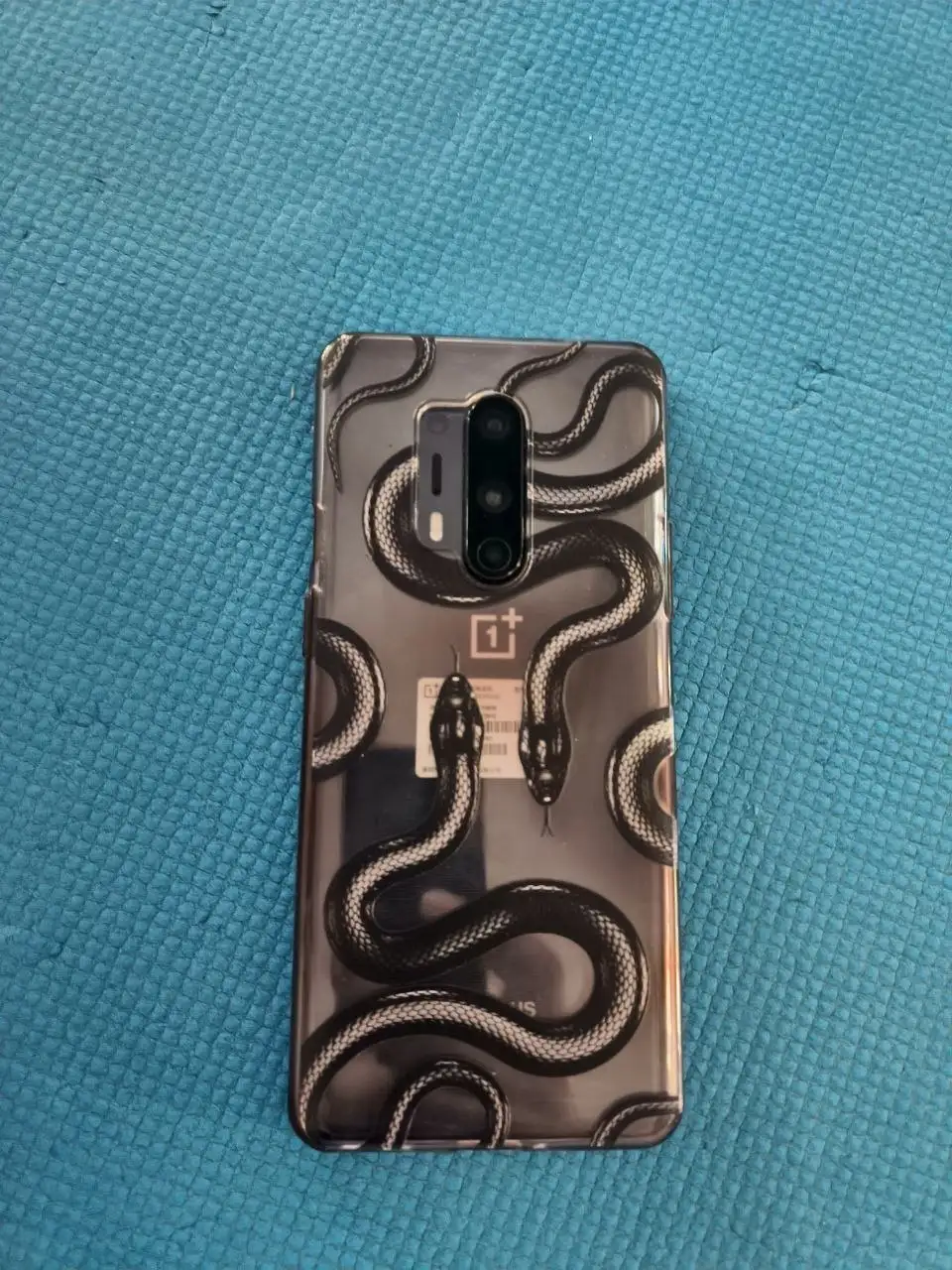 Продам iPhone 11 и OnePlus 8 Pro - Мобильные телефоны (Электроника) в Чита