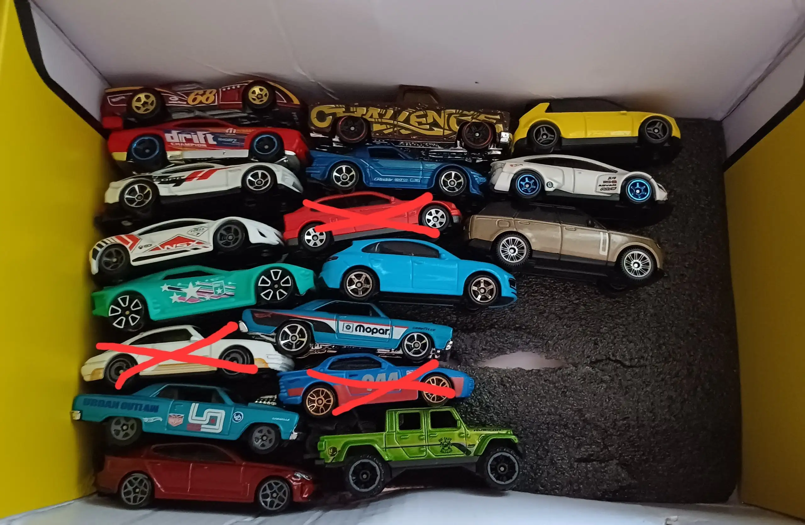 Продам модели Hot Wheels - Коллекционирование (Хобби и отдых) в Чита
